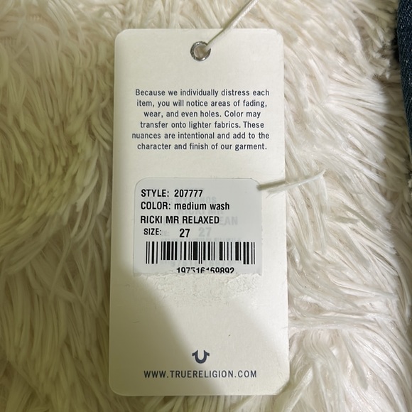True Religion x UO Ricki Mid Rise Relaxed Jeans - Picture 5 of 5